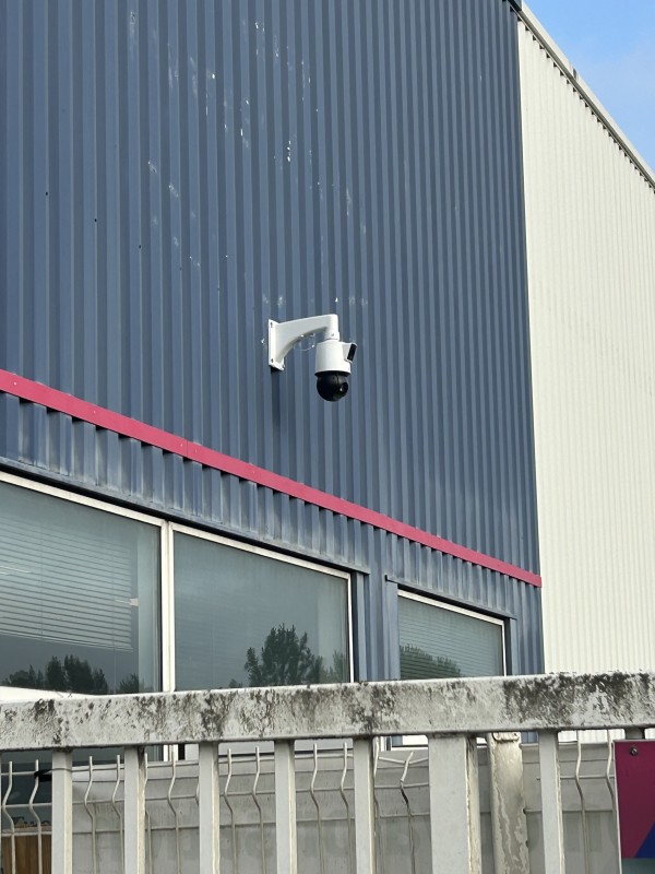  Pose de caméra à Biganos