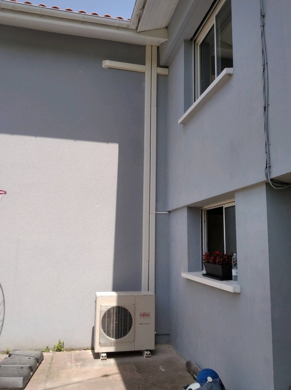 Mise en service d'une climatisation quadrisplit Atlantic Fujitsu à Mérignac
